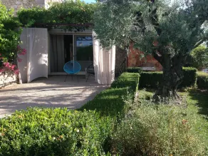 L AGACE Gîte de 2 personnes avec piscine - Image 4