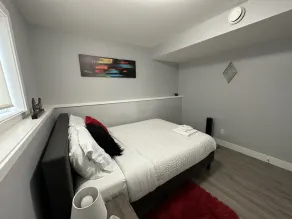 Exquisite Guest suite in Saskatoon - Image 5