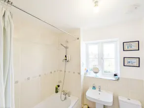 Happy Days -  a family house that sleeps 5 guests  in 3 bedrooms - Image 2