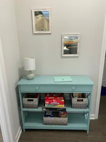 Cozy lakefront condo - Image 2