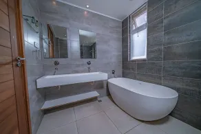 Imela Residences Kileleshwa Private Luxury 2Br Apt - Image 2