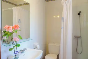 Traditional Finca Era des Pou, private pool, quiet location, large garden, Wi-Fi - Image 3