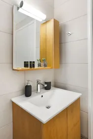 Ocean Alley Seaside Retreats - Coral Suite - Image 3