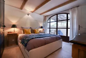 Cottage de charme  Mirabeau prox centre ville Aix - Image 5
