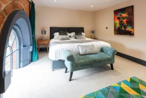 Apartment 1 The Old Chapel apartments, in the heart of Sherwood Forest - Image 4