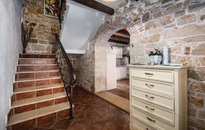 Amazing home in Porec - Image 2