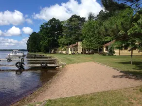 Relax on Big St Germain Lake...4 Season Cabin - Image 4