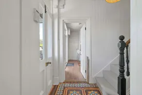 Beautiful Home with Sea Views & Parking - Image 2