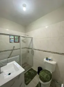 Comfortable 3 Bedrooms Suite - Image 3
