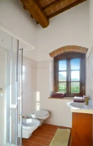 Lejlighed i toscansk villa - Image 3