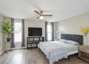 Private 2 Story Corner Home - Games Room - Spacious <br> - Image 5