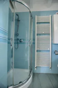 Sea view house with garden, pool, A/C and Wi-Fi - Image 2