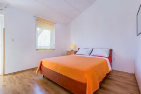 Large apartment with air conditioning, WiFi - Image 5