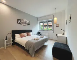 Stay U-nique Apartments Sants - Image 5