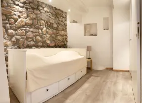 Charming house in a Provencal village 20 minutes from the beach - Image 2
