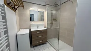 Appartement T2 classé***  Terrasse sud parking privé 10mn à pied vieille ville - Image 2