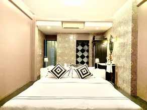 ⭐Sanctuary Loft  Villa 18BR Sleeps 38 w/ Pool&Beach - Image 3