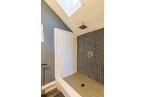 Relaxing Loft Apartment at Liberty Park - Image 2
