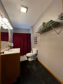 Sportsman's Country Lodge: The Duck House - Image 2