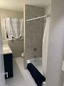Our little Gem, remodeled and new everything. Close to down town. - Image 4