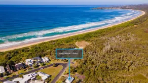 A cozy home located in the coastal village Corindi Beach - Image 4