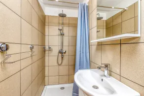 Holiday House Karbonaca With Private Pool - Image 4
