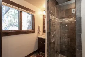 It's Reunion Time! Flathead Lake Waterfront Dream House! - Image 2