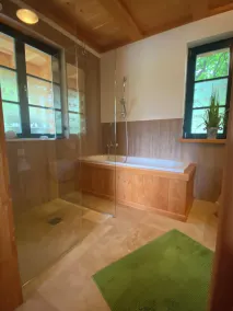 Chestnut house by the lake near the Louvine for 12 guests with outdoor sauna and whirlpool - Image 3
