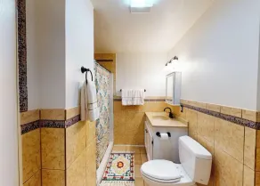 Lux 13+Bedroom Wedding & Event  Venue; 4+ House Estate @ 79 dollars a person! - Image 3