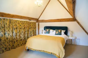 Two Bedroom Thatched cottage - Image 5