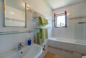 Casa di famiglia Lana – casa con 8 camere da letto e giardino a Osor, Cres - Image 4