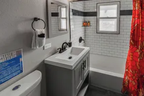 groovy apartment in the heart of the city - Image 3