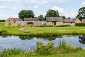 Lavender Farmhouse - Five Bedroom Villa, Sleeps 10 - Image 5
