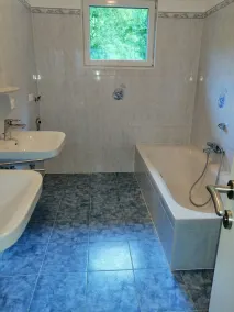 140 m² lägenhet omgiven av naturen - Image 3