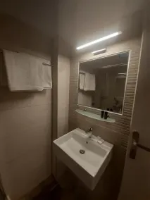 Three Brothers Hotel - Image 5