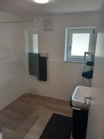 Traumhaftes neu Renoviertes Apartment mit Herrlichem Ausblick & top Ausstattung - Image 3