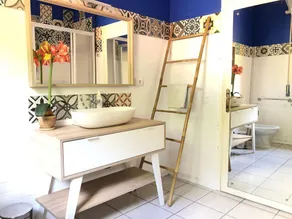 CLUA Holiday House - Image 2