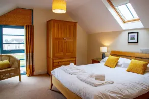 The perfect place to relax with family or friends! - Image 4