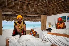 The Loop Beach Resort - Image 3