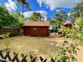 Cute chalet very central & close to the beach - Image 5