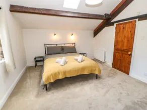 BURNT MILL COTTAGE, pet friendly, with open fire in Sedbergh - Image 4