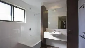 Anglesea Beach House - Image 2
