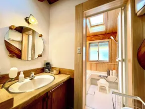 Kawazu Log House - Image 3