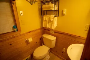 CABIN MINS TO SNOWSHOE-RESORT,BIKING,HIKING,MOTORCYCLE RIDING - Image 4