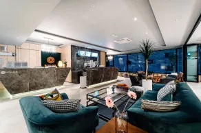 Hotels One - Image 4