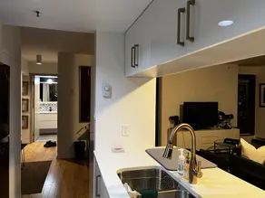 Beste Innenstadt von Vancouver im Einkaufs- und Restaurantviertel in der Alberni Street - Image 3