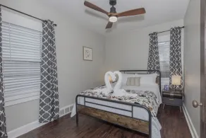 Rare Cleveland Apt: Heart of Little Italy! With Sauna & Hot Tub! - Image 4