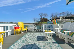 Completely Redone Lux Houseboat Private Moored - Image 2