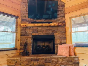Little Bird Cabin on the New River - Image 3