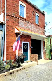The Loft...\nA hidden gem in the heart of Downtown Gadsden. - Image 5